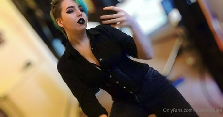 Foto desnuda filtrada de OnlyFans de Ravensrefuge