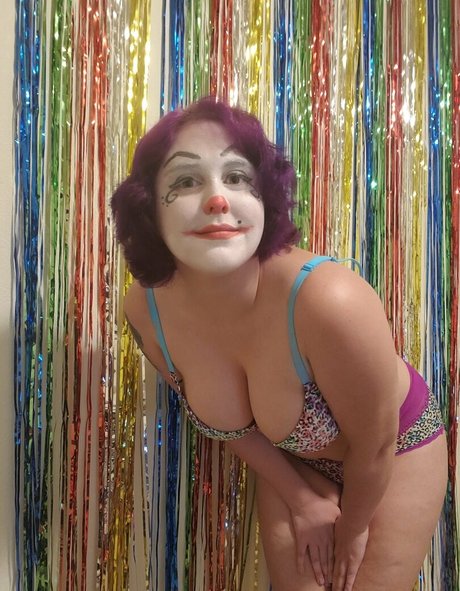 Foto desnuda filtrada de OnlyFans de Clowndivax