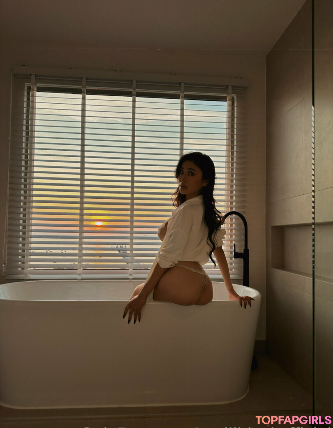 Foto desnuda filtrada de OnlyFans de Raelilblack #1448