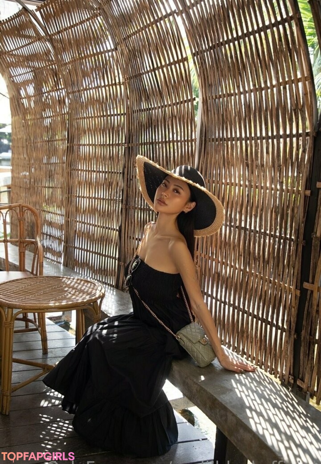 Foto desnuda filtrada de OnlyFans de Raelilblack #1460