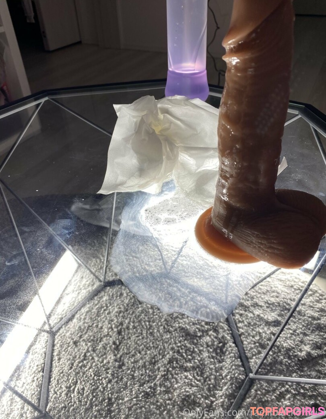 Foto desnuda filtrada de OnlyFans de Raelilblack #1737