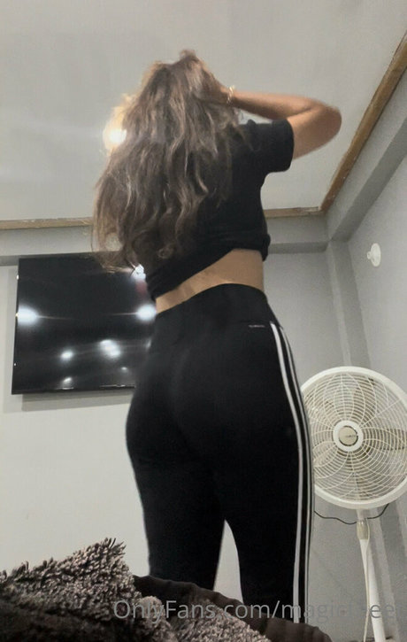 Foto desnuda filtrada de OnlyFans de Magicfeeet