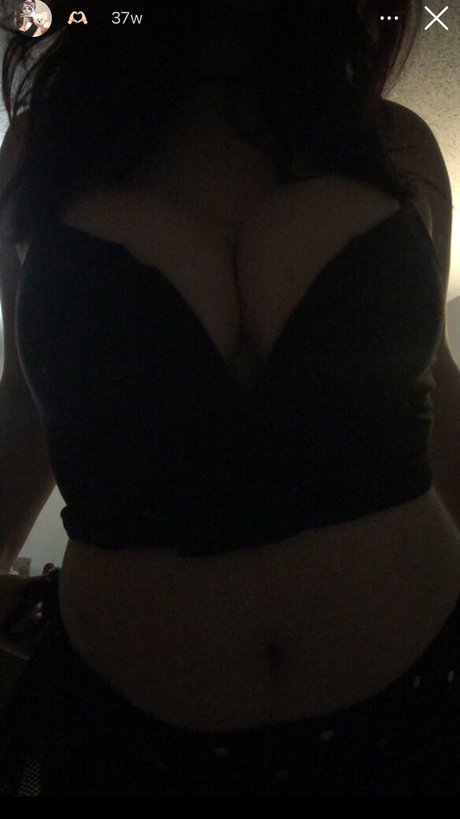 Foto desnuda filtrada de OnlyFans de Carabobeara1