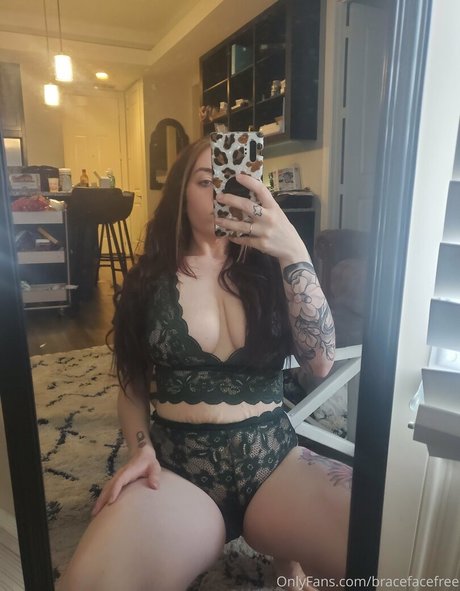 Bracefacefree