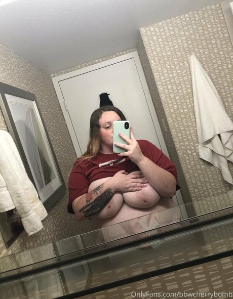 Bbwcherrybomb