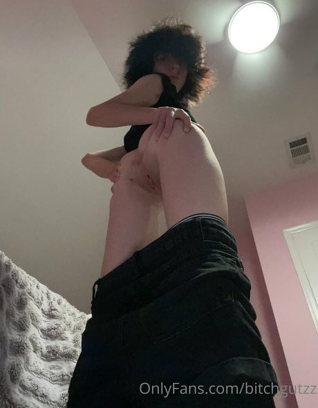 Bitchgutzz