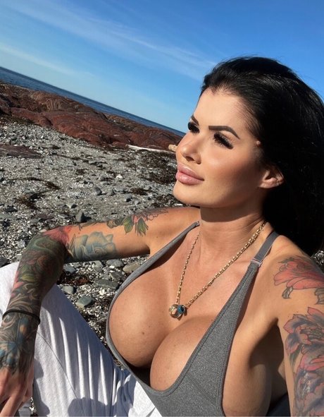 Foto desnuda filtrada de OnlyFans de Max La Gaspesienne