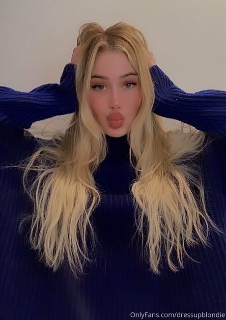 Dressupblondie