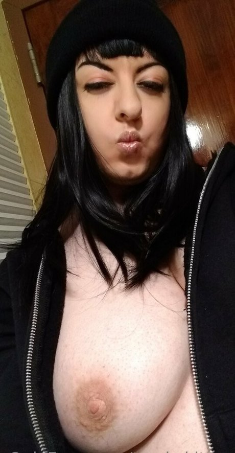 Foto desnuda filtrada de OnlyFans de Trashkitten