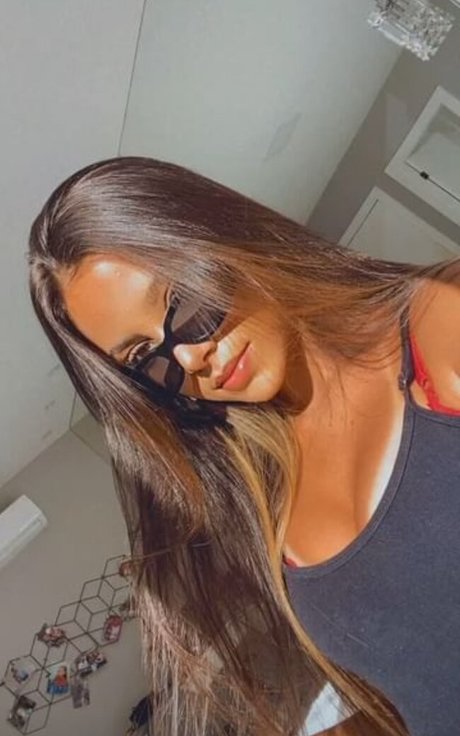 Foto desnuda filtrada de OnlyFans de Giovana Canto