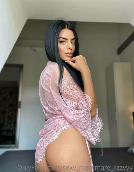 Sexynightmarelizzyyy