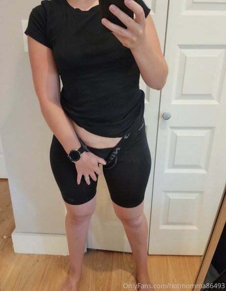 Hotmomma86493