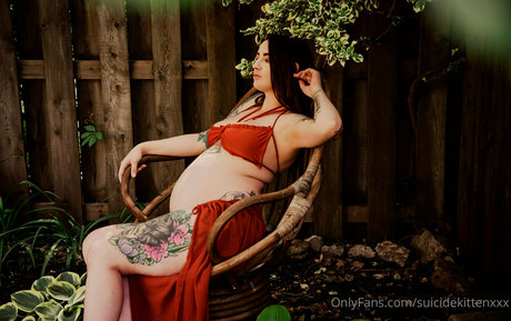 Suicidekittenxxx