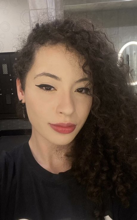 Curly Exotic