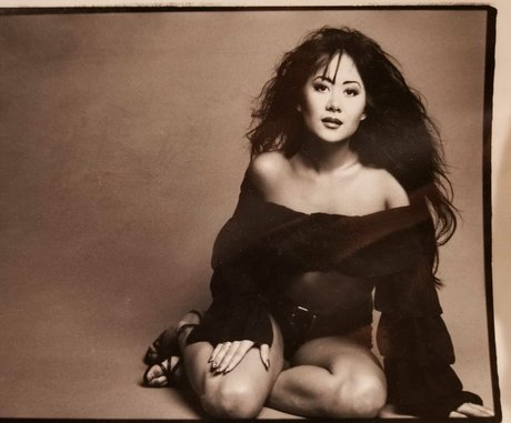 Foto desnuda filtrada de OnlyFans de Asia Carrera