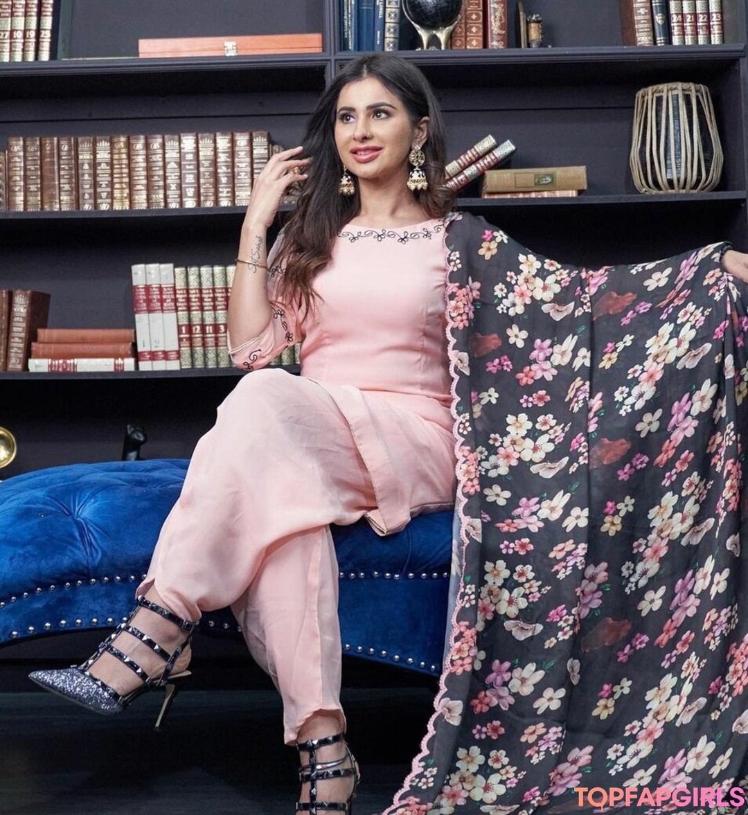 Foto desnuda filtrada de OnlyFans de Meetii Kalher #1331