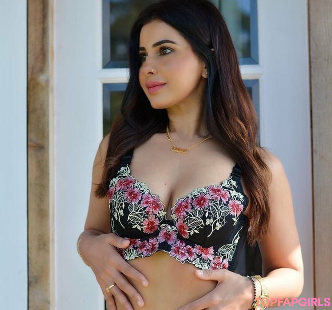 Foto desnuda filtrada de OnlyFans de Meetii Kalher #1381