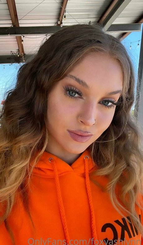 Foxyashlynn