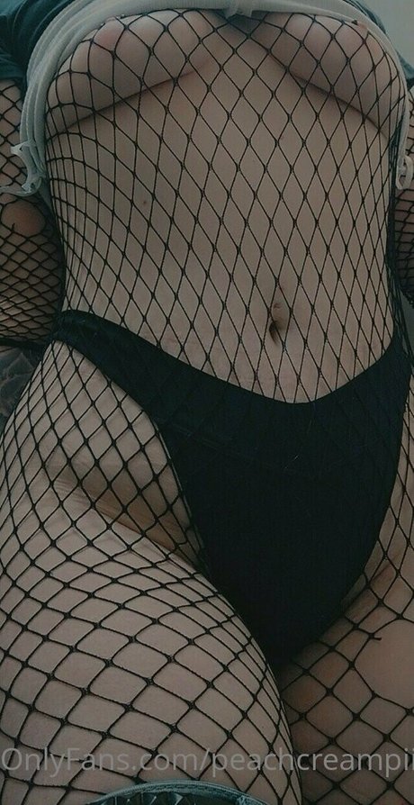 Foto desnuda filtrada de OnlyFans de Peachcreampii