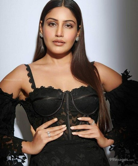 Surbhi Chandna