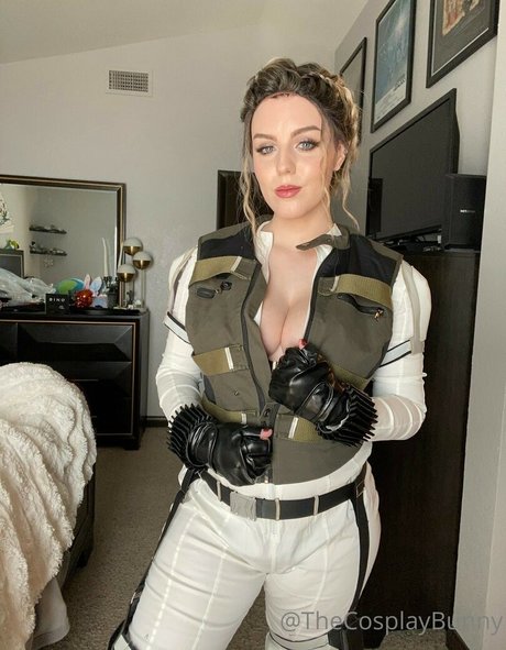 The Cosplay Bunny