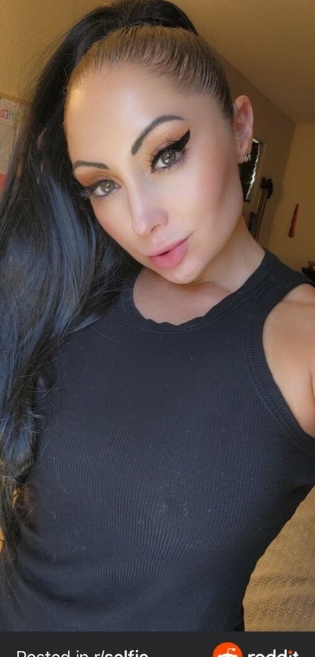 Foto desnuda filtrada de OnlyFans de Vegashousewifey