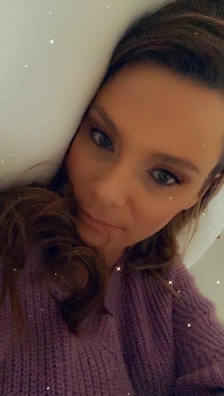 Chroniclesofatiredassmom