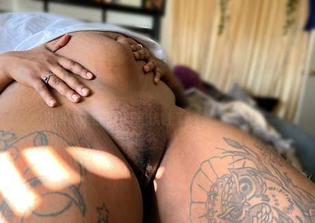 Foto desnuda filtrada de OnlyFans de Ayosqueak