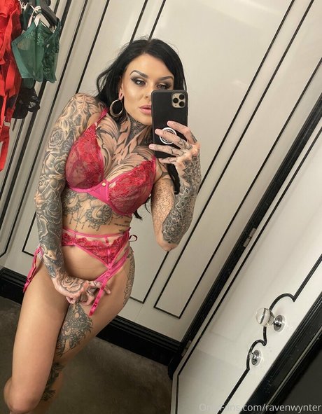 Foto desnuda filtrada de OnlyFans de Ravenwynter