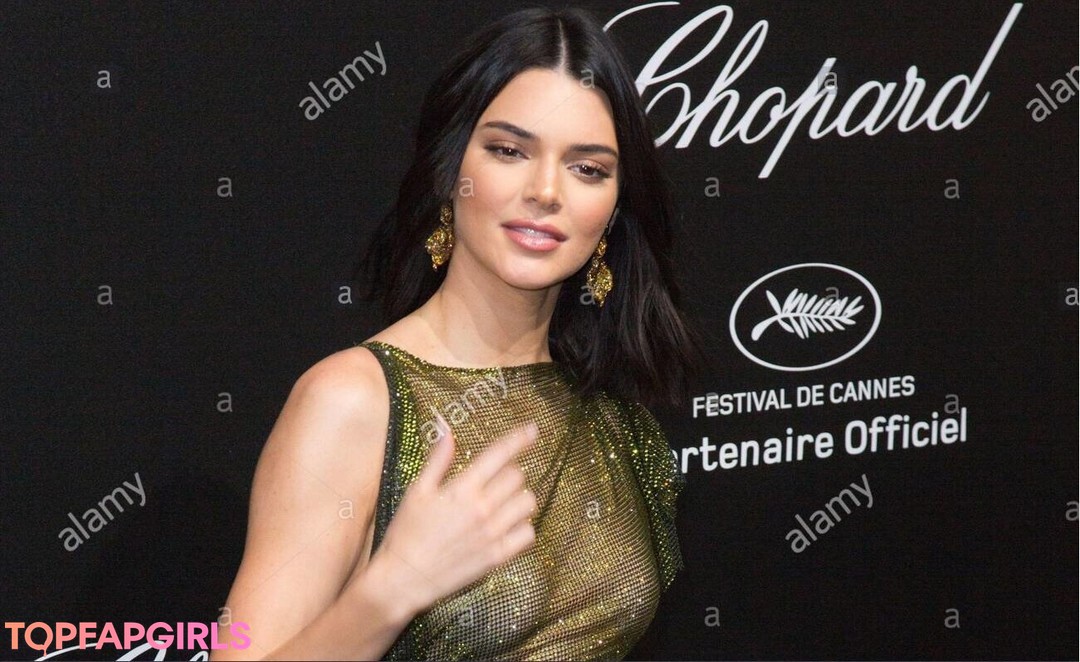 Foto desnuda filtrada de OnlyFans de Kendall Jenner #1015