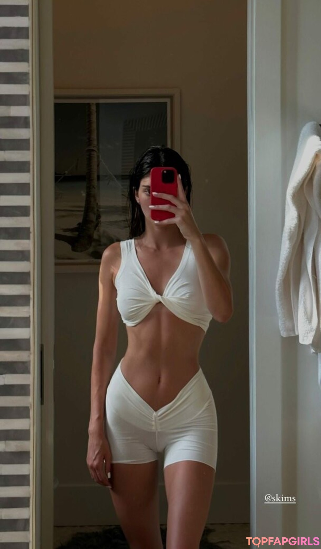 Foto desnuda filtrada de OnlyFans de Kendall Jenner #1922