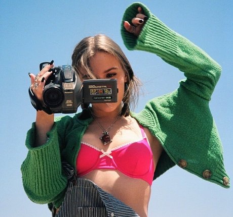 Foto desnuda filtrada de OnlyFans de Maisy Stella