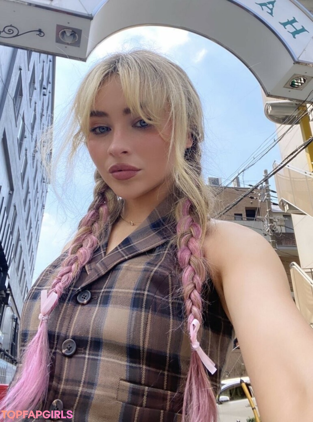 Foto desnuda filtrada de OnlyFans de Sabrina Carpenter #1466