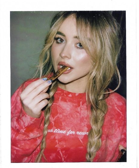 Sabrina Carpenter