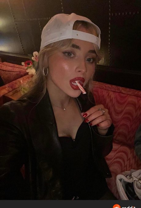 Sabrina Carpenter