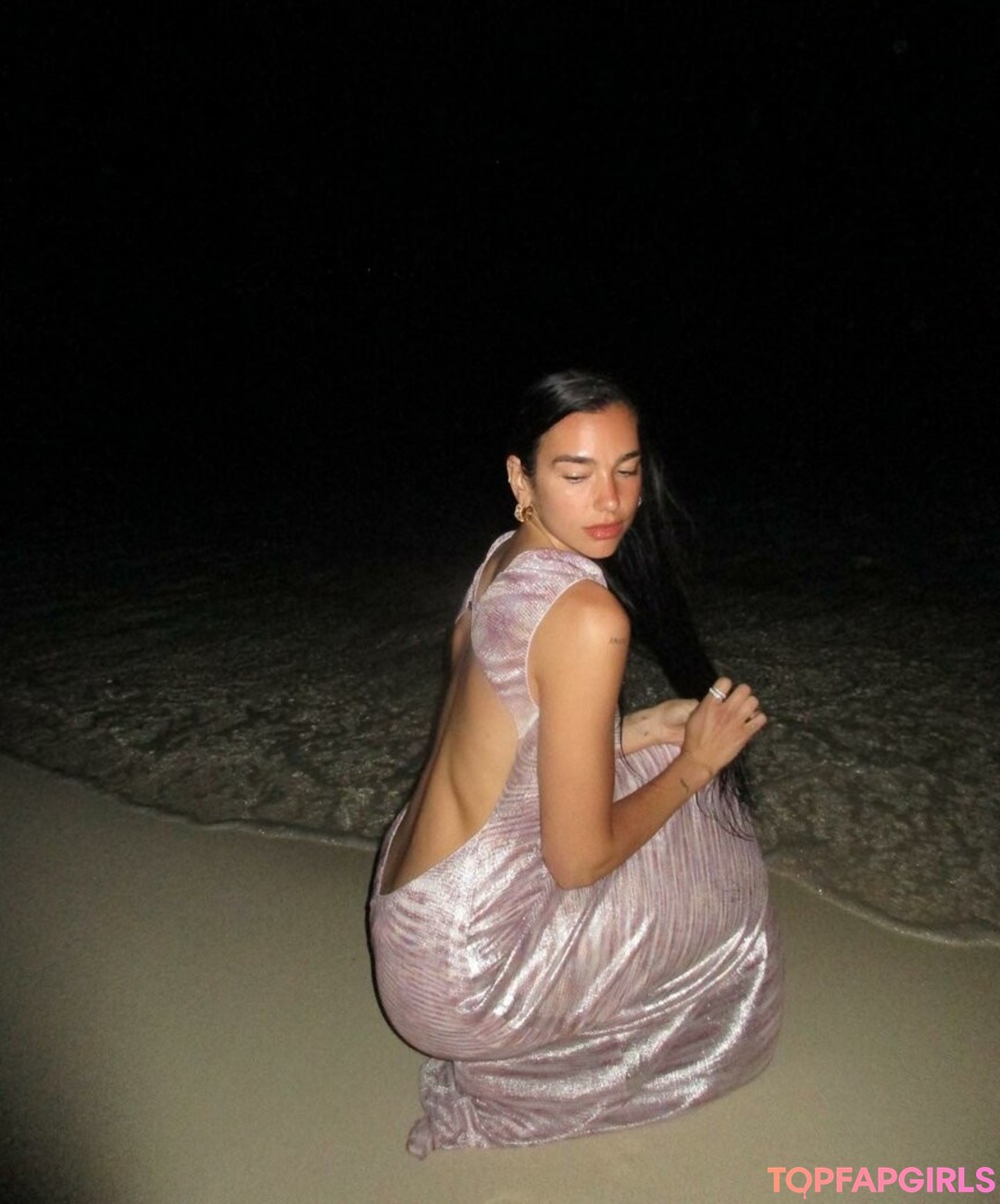 Foto desnuda filtrada de OnlyFans de Dua Lipa #1126