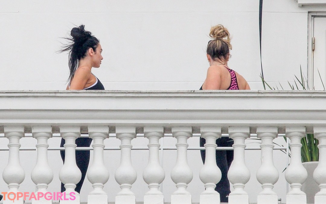 Foto desnuda filtrada de OnlyFans de Dua Lipa #1323