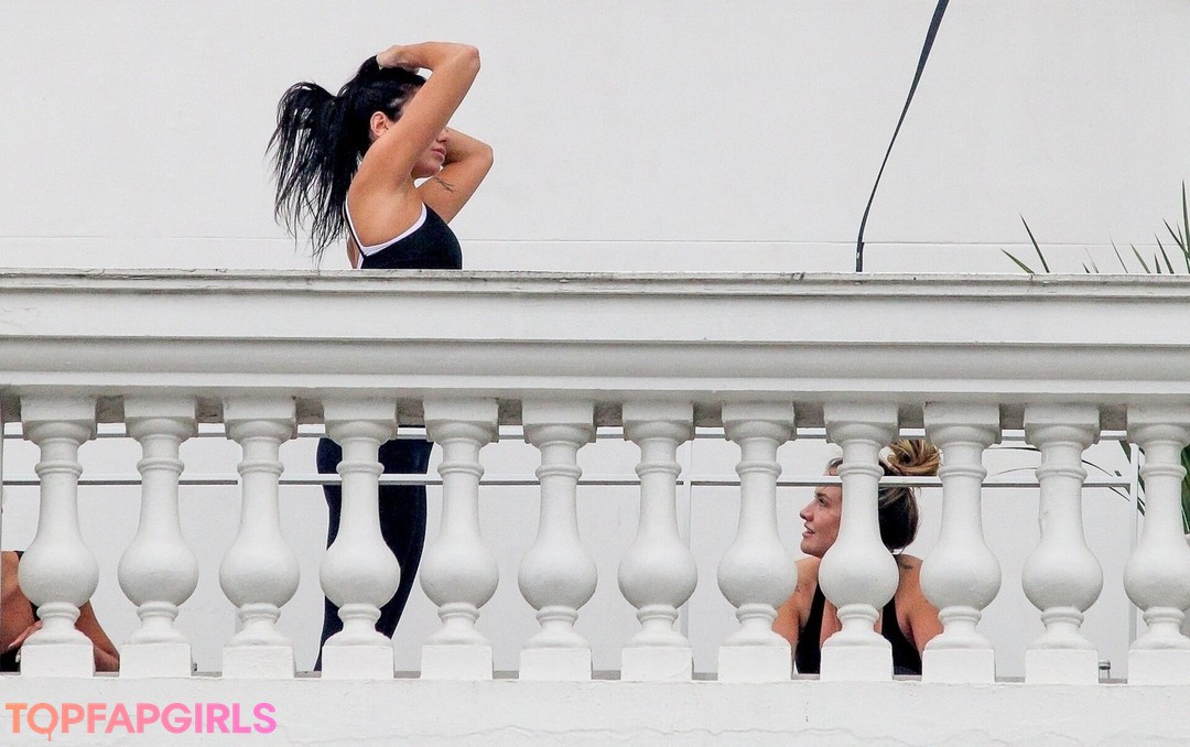 Foto desnuda filtrada de OnlyFans de Dua Lipa #1325