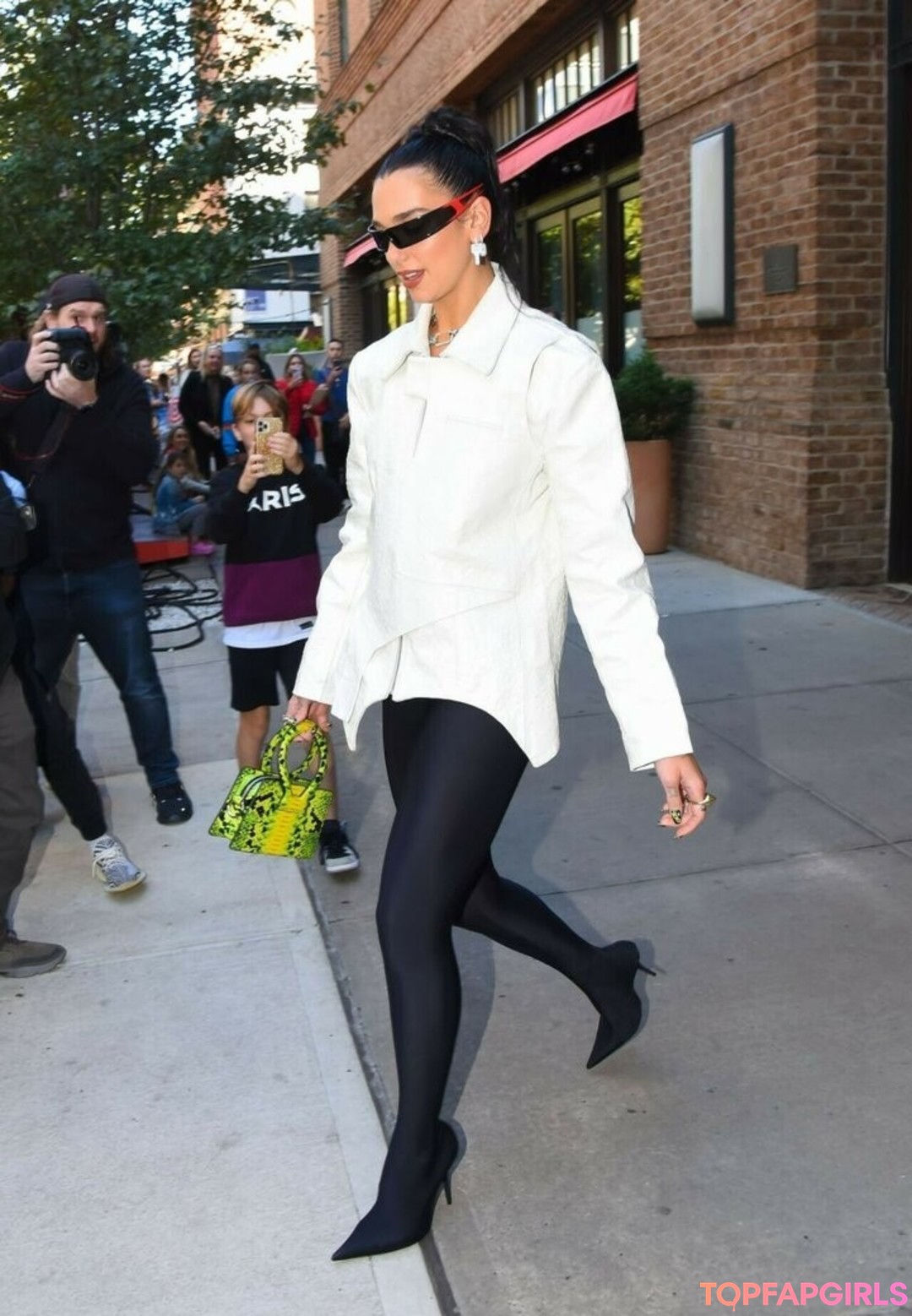 Foto desnuda filtrada de OnlyFans de Dua Lipa #1385