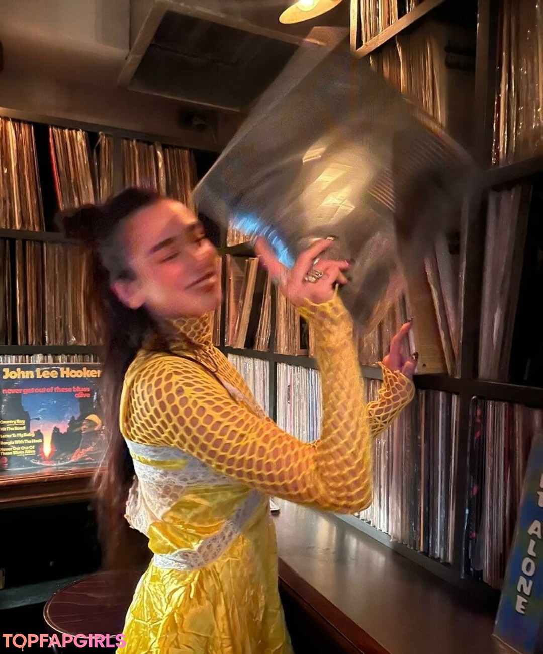 Foto desnuda filtrada de OnlyFans de Dua Lipa #1459