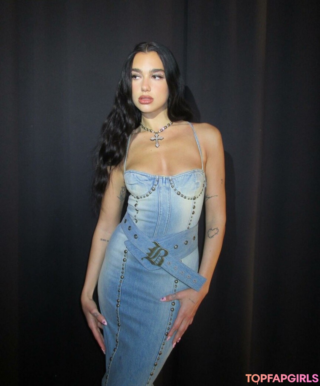 Foto desnuda filtrada de OnlyFans de Dua Lipa #1559