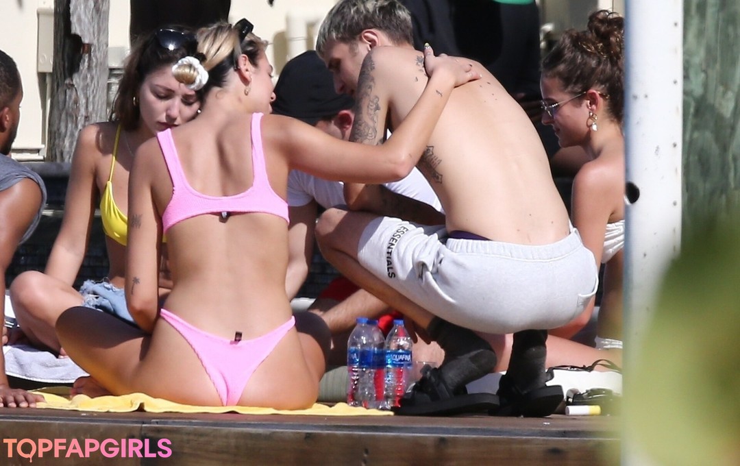 Foto desnuda filtrada de OnlyFans de Dua Lipa #1911