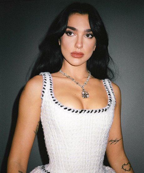 Dua Lipa
