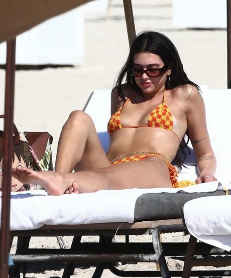 Dua Lipa
