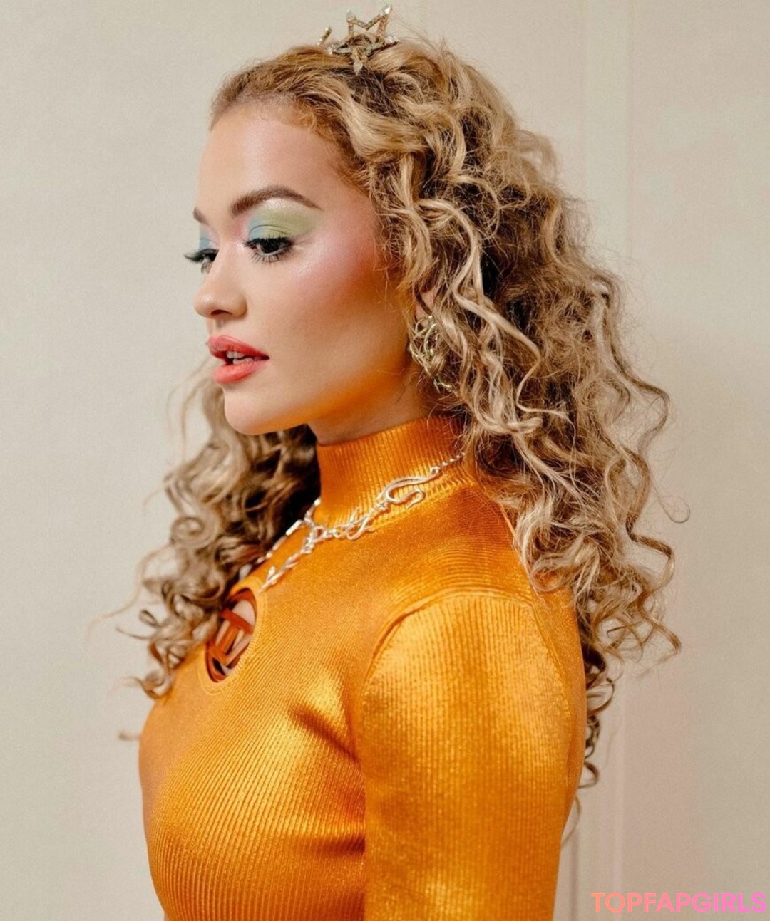 Foto desnuda filtrada de OnlyFans de Rita Ora #1196