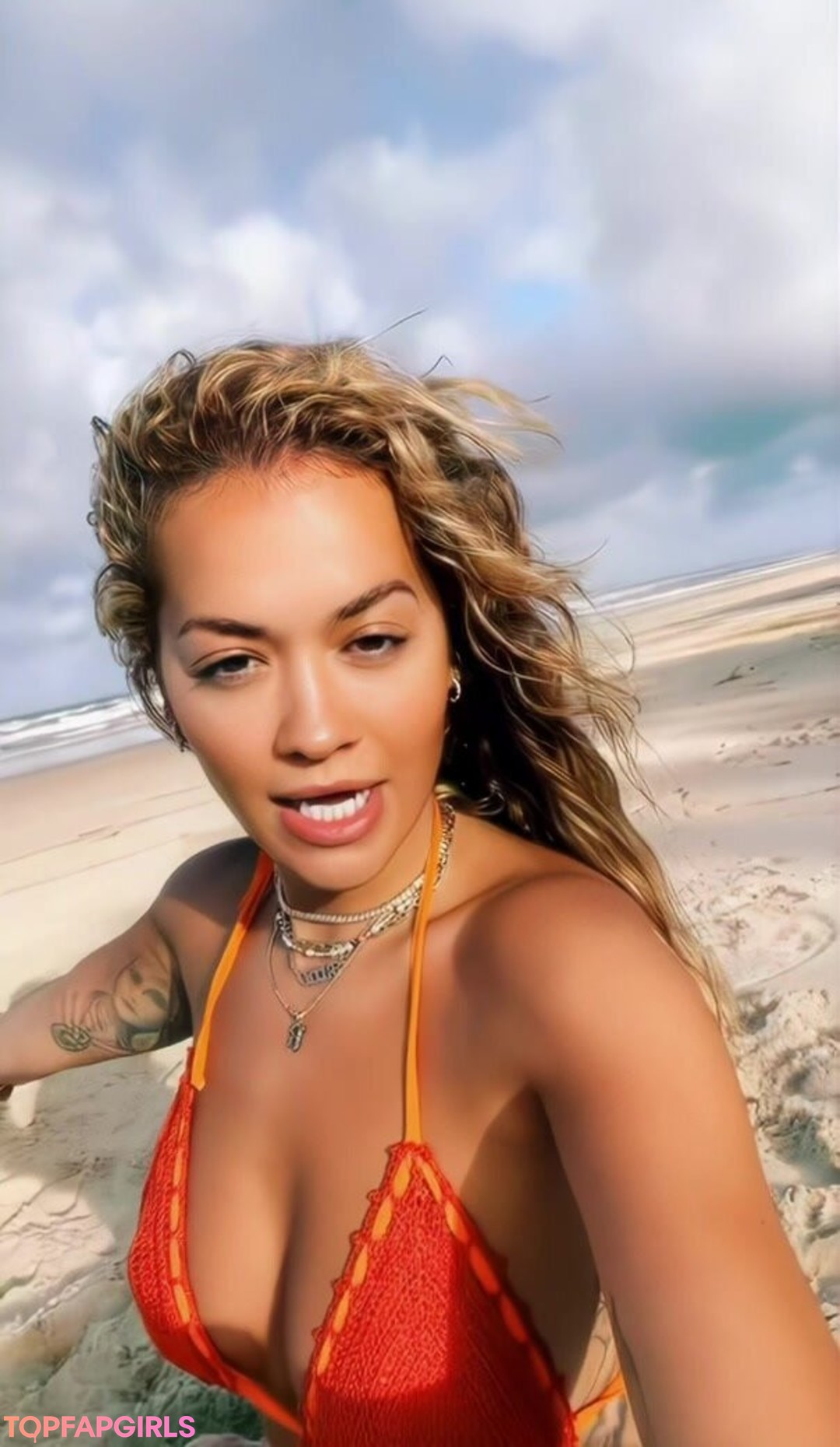 Foto desnuda filtrada de OnlyFans de Rita Ora #1436