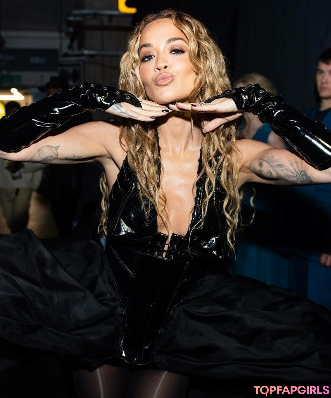 Foto desnuda filtrada de OnlyFans de Rita Ora #1628
