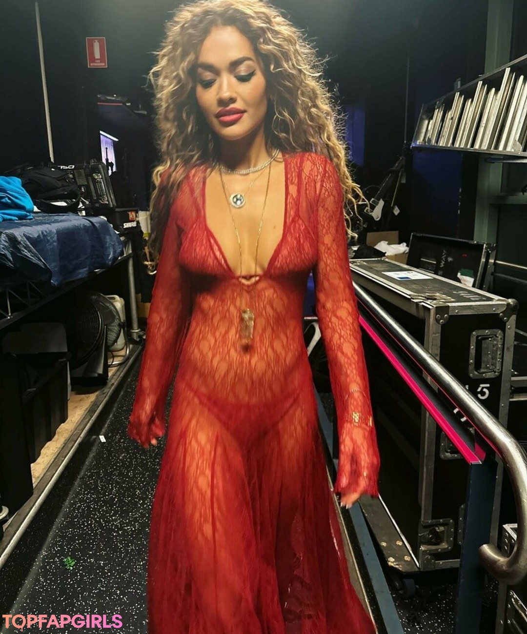 Foto desnuda filtrada de OnlyFans de Rita Ora #1693