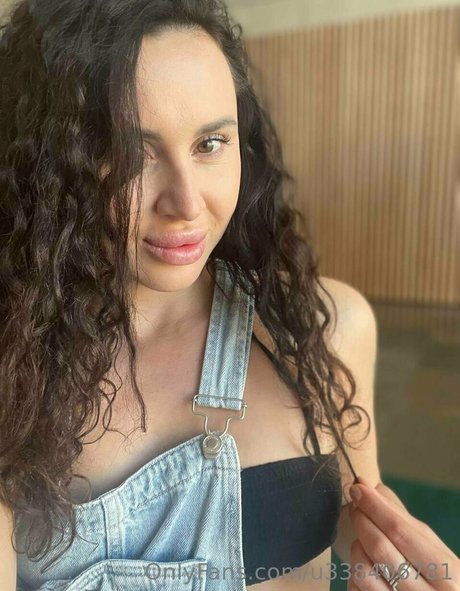 Julianainsanelyh0rny