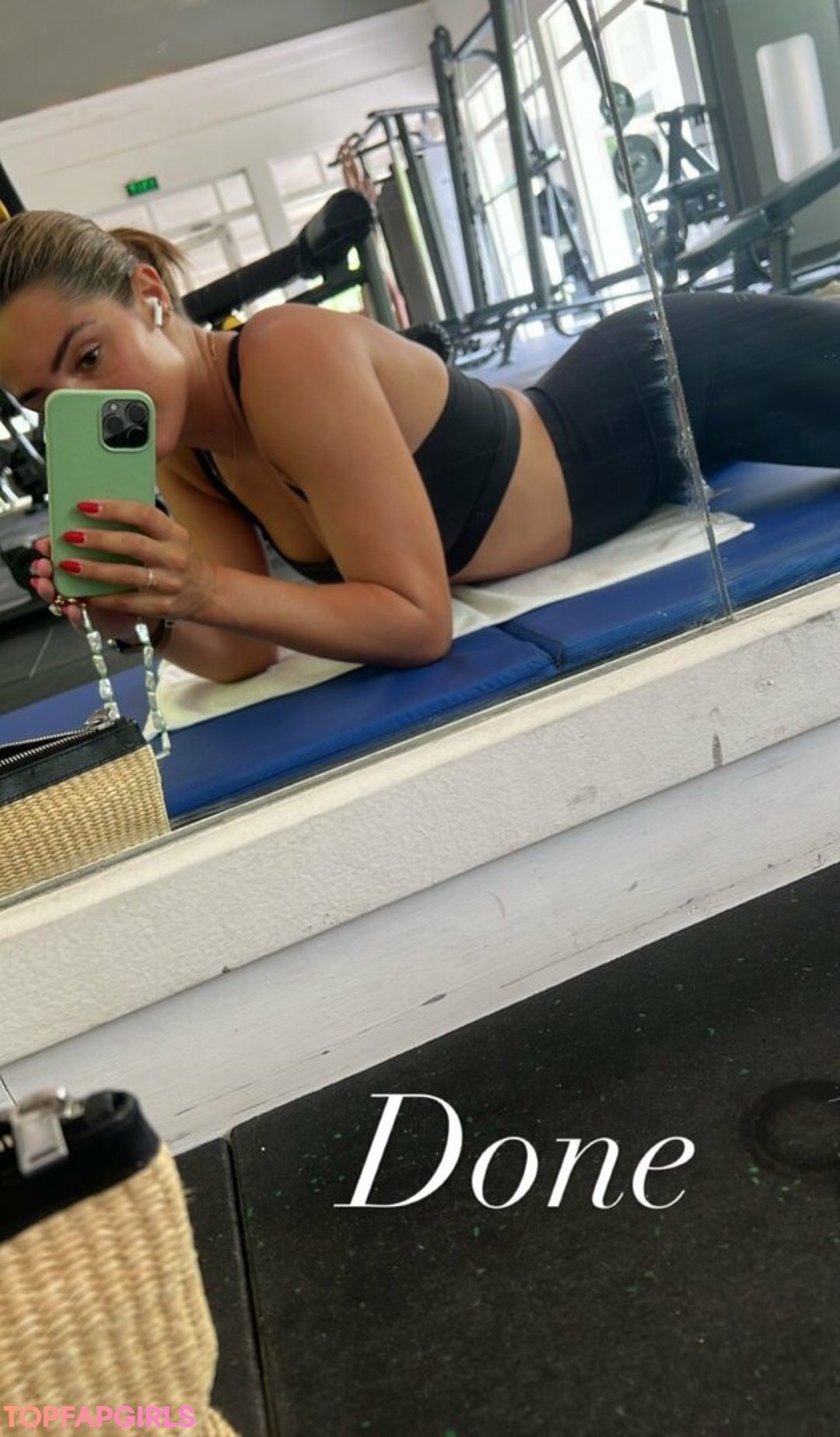 Foto desnuda filtrada de OnlyFans de Frankie Bridge #1008